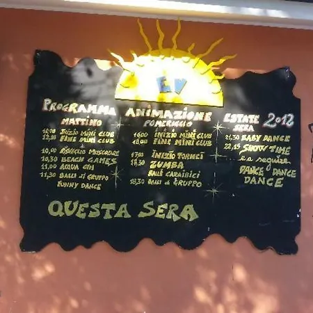 Santa Cristina Village *