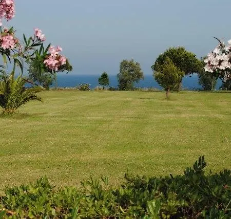 Santa Cristina Village 度假居 Ovile la Marinella